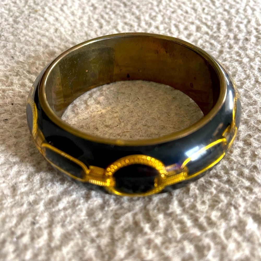 Women’s bracelet